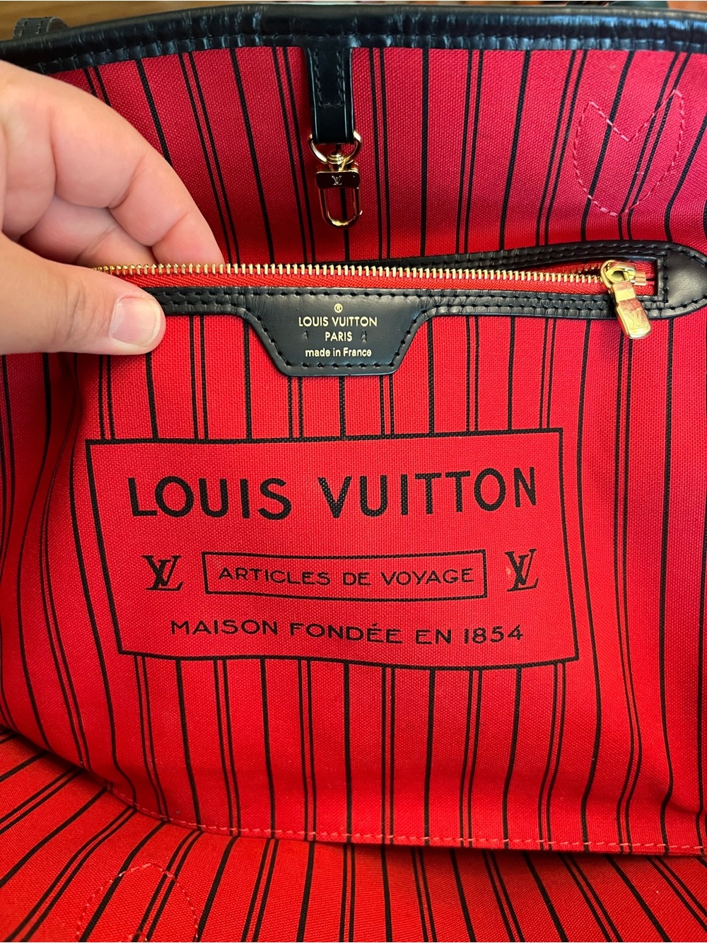 Louis Vuitton Neverfull MM My LV World Tour Monogram - Picture 17 of 17